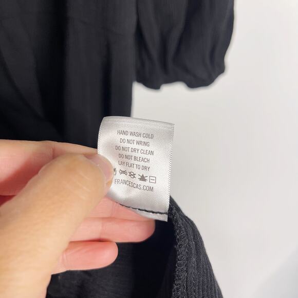 Francescas Blue Rain Medium Black Floral Embroidered V Neck Tiered Dress Crepe - Picture 10 of 10